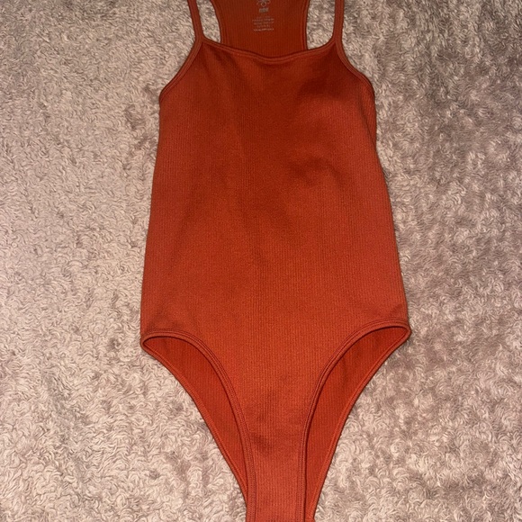 Women's Ribbed body suit- Rust - Picture 2 of 7
